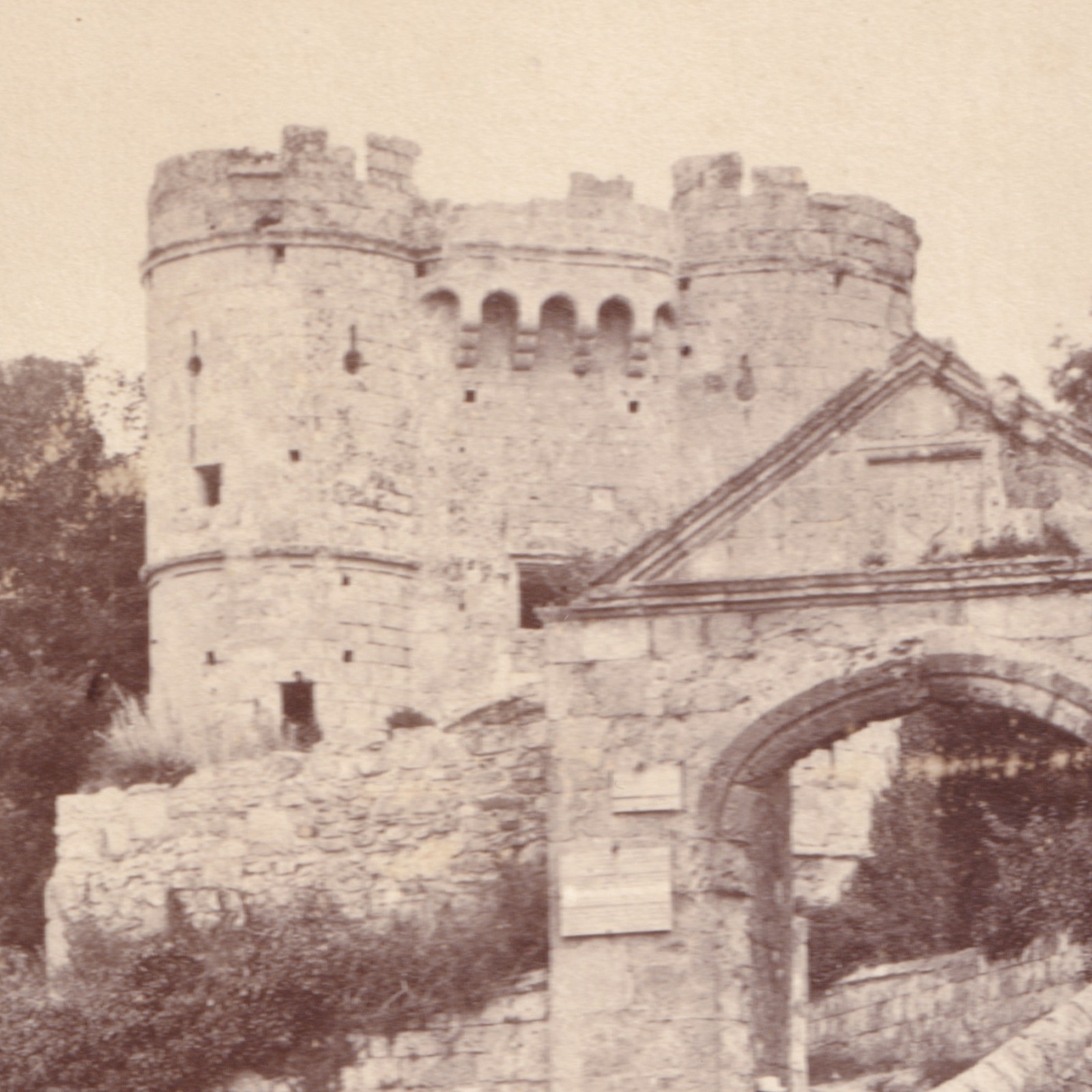 Cabinet Card: Cabinet Card: Carisbrooke Castle, Isle of Wight.: catalogue image 6