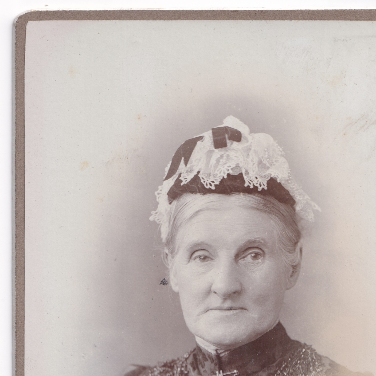 Cabinet Card: Cabinet Card: E. Mc Donald. Penrith & Appleby. Older Lady Wearing Hat or Cap.: catalogue image 5