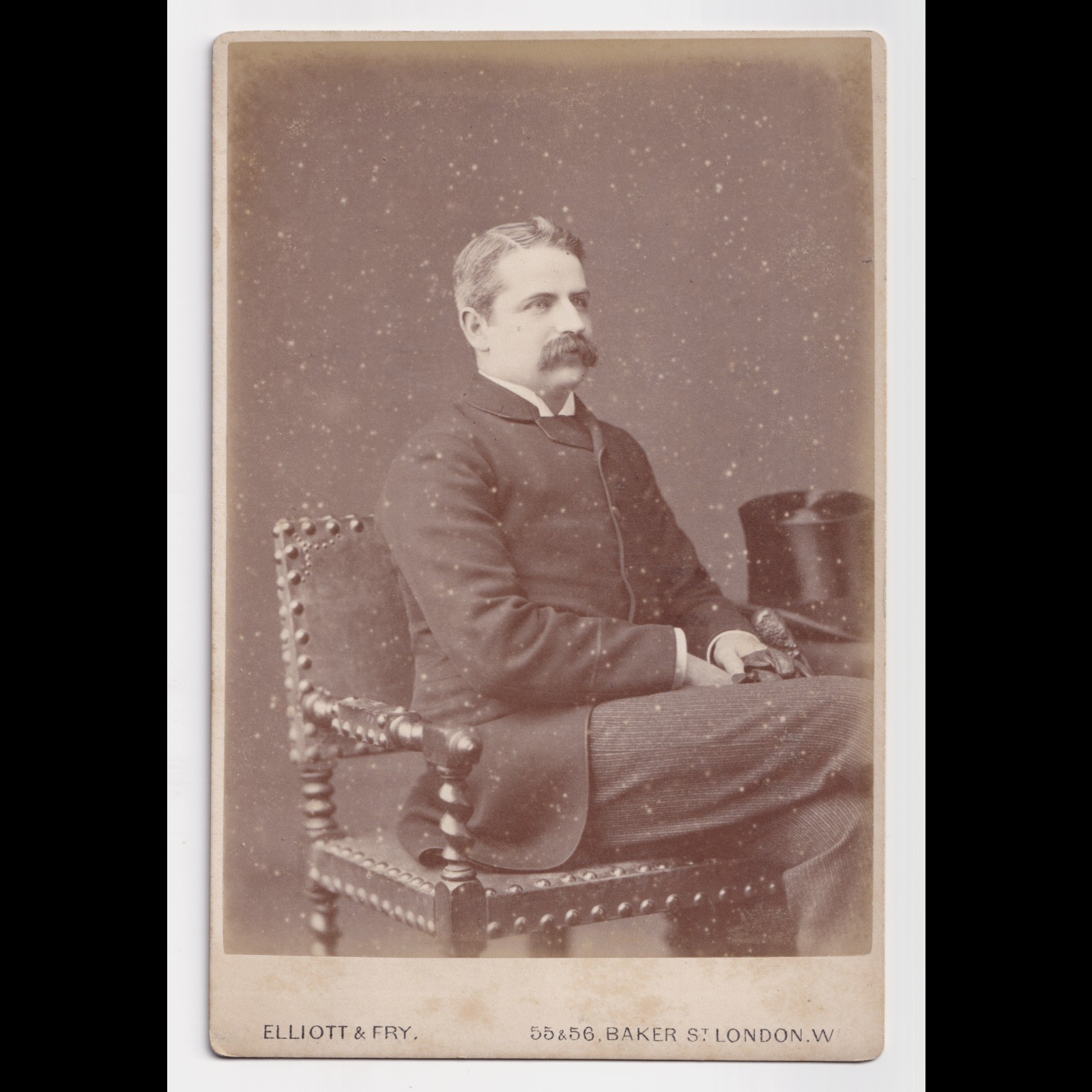Cabinet Card: Cabinet Card: Elliott & Fry, London. Well-Dressed Man, with Full Moustache.: catalogue image 1