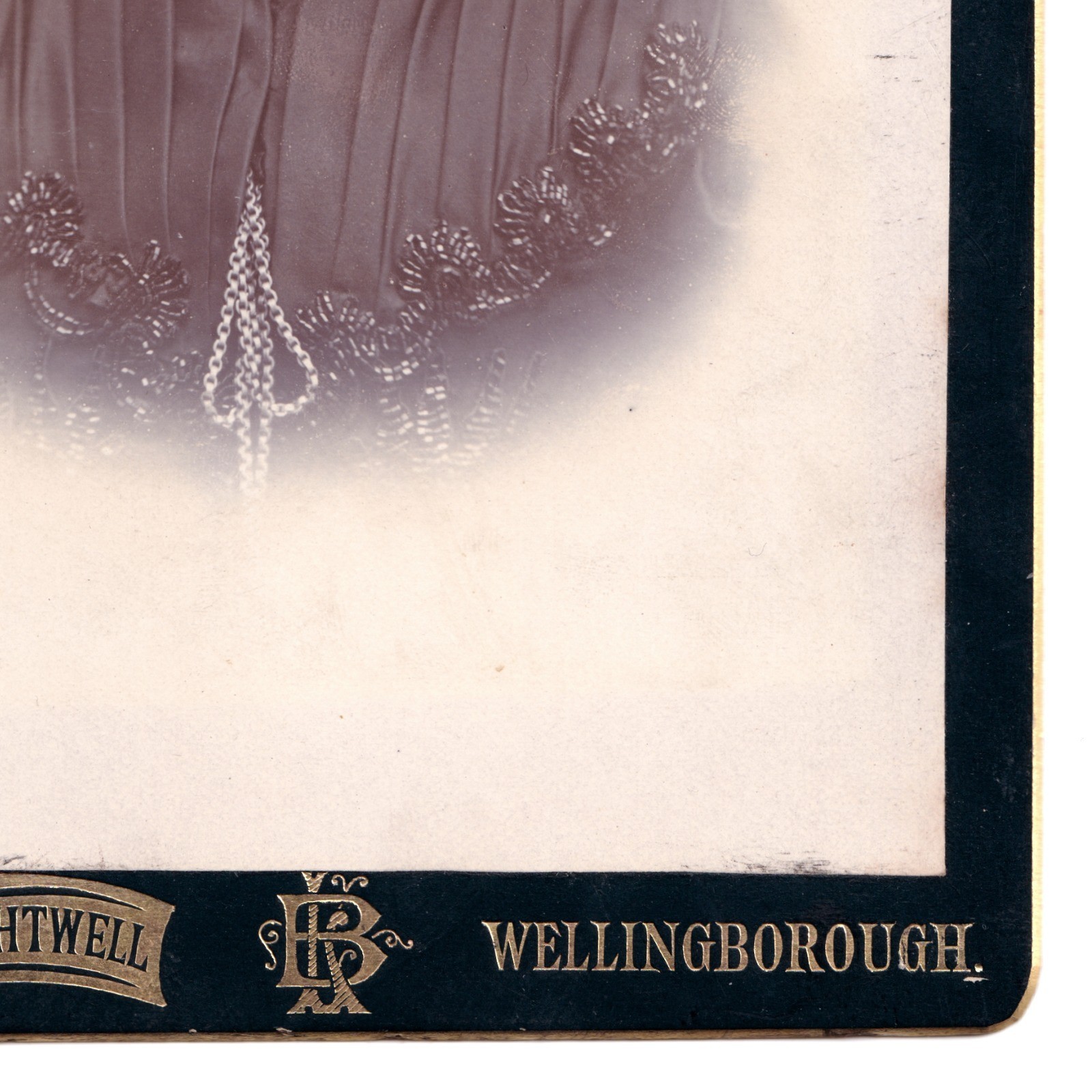 Cabinet Card: Cabinet Card: Portrait of a Woman, Leonard Brightwell, Wellingborough Card.: catalogue image 9