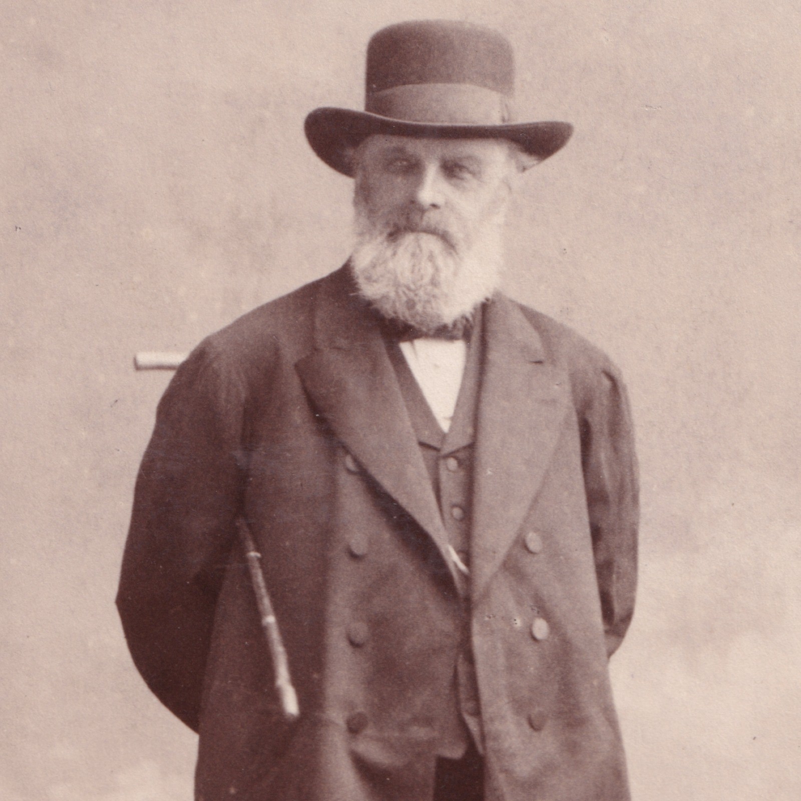 Cabinet Card: Cabinet Card Portrait of Isaac Briggs, Wakefield Connection. Bara, AYR. N.B Card: Briggs: catalogue image 3
