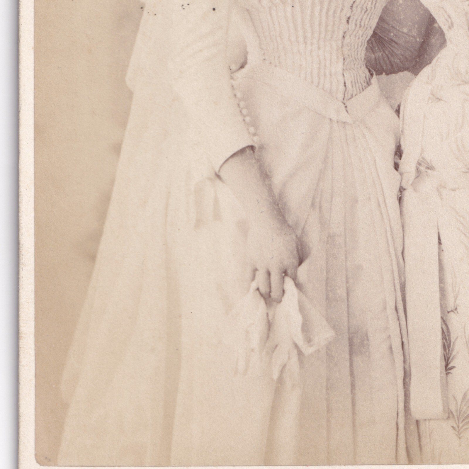 Cabinet Card: Cabinet Card: Two Women, Possibly Related. Cavilla & Bruzon Card, Gibraltar: catalogue image 14