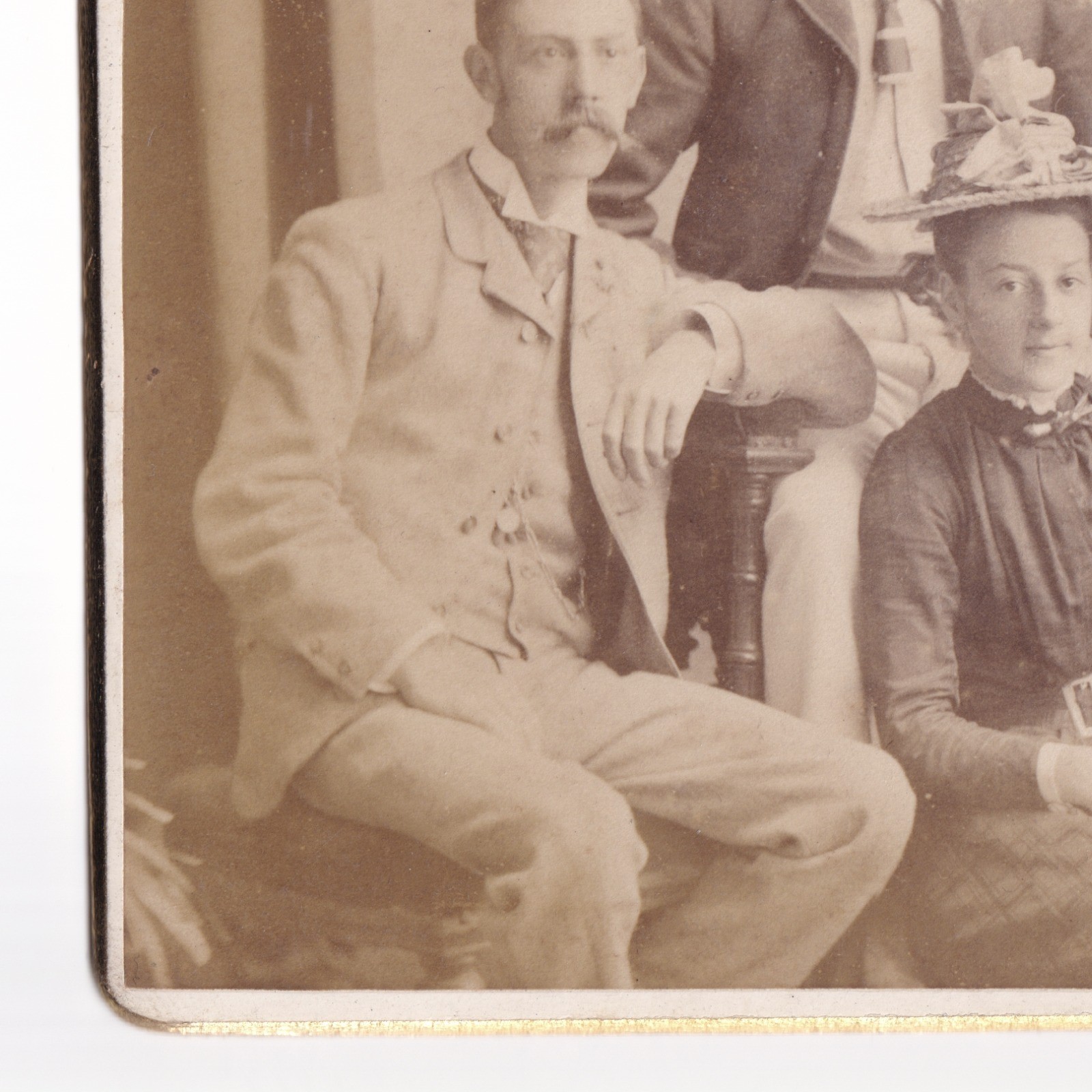 Cabinet Card: Cabinet Card: W. Scott, ILKLEY, The Grove, Group Photograph.: catalogue image 12