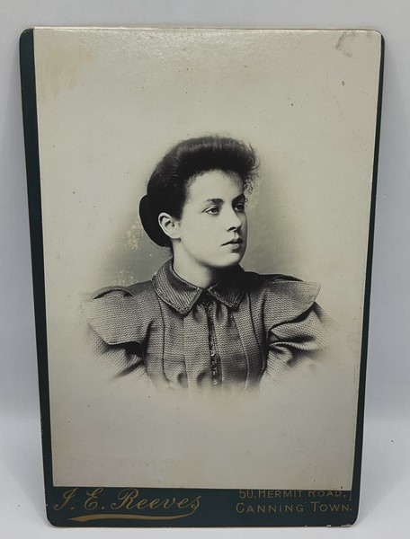 Cabinet Card: Cabinet Card: Woman with Quiff Updo Styled Hair, REEVES, Canning Town.: catalogue image 1