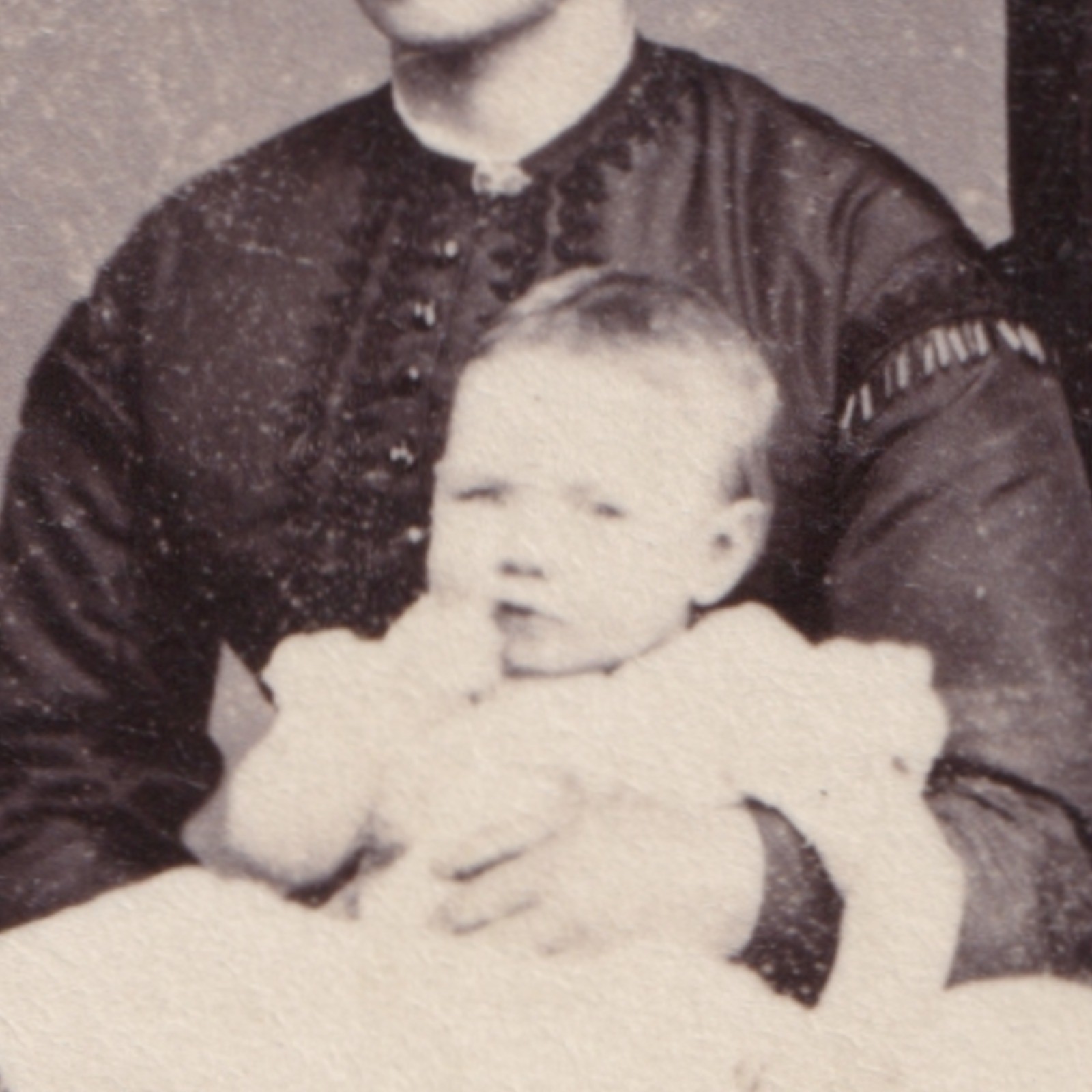 CDV: CDV, J. Ballantine Card, Cumnock. Man, Woman and Baby Portrait.: catalogue image 4