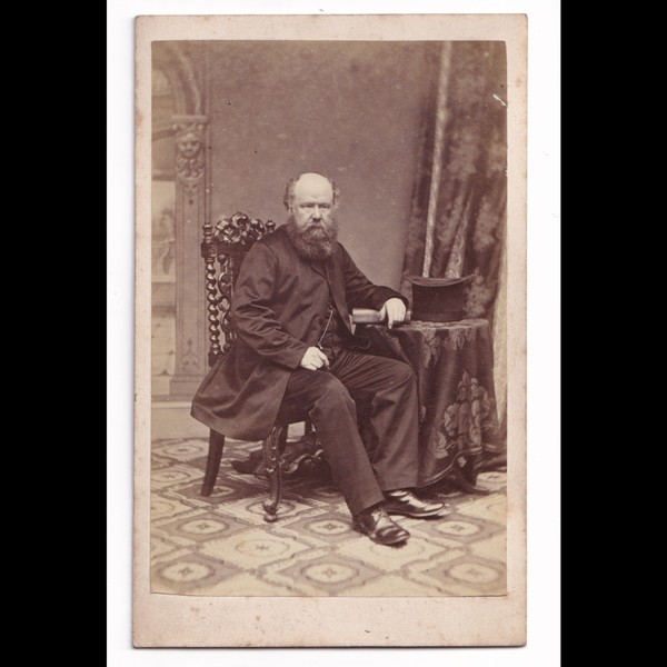 CDV: CDV: L. CELLA. Bargate, Boston. Seated Man with Beard.: catalogue image 1