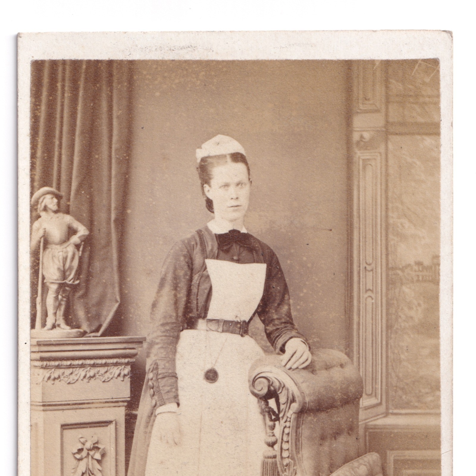 CDV: CDV: Maid or Nurse, Charles Wilson Card, Newcastle on Tyne.: catalogue image 5
