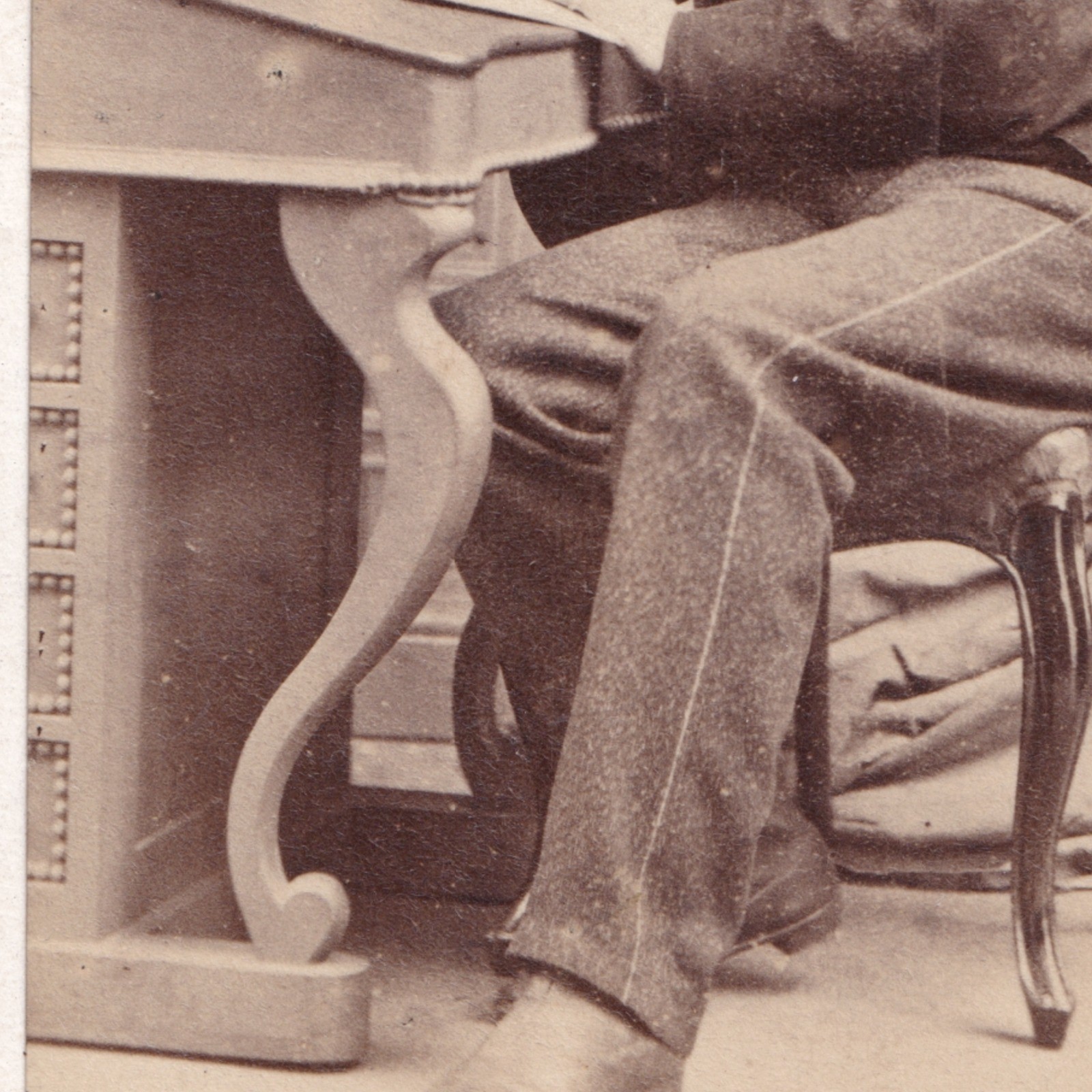 CDV: CDV: Walter Smith Card, Ipswich. Man sat at Desk.: catalogue image 10