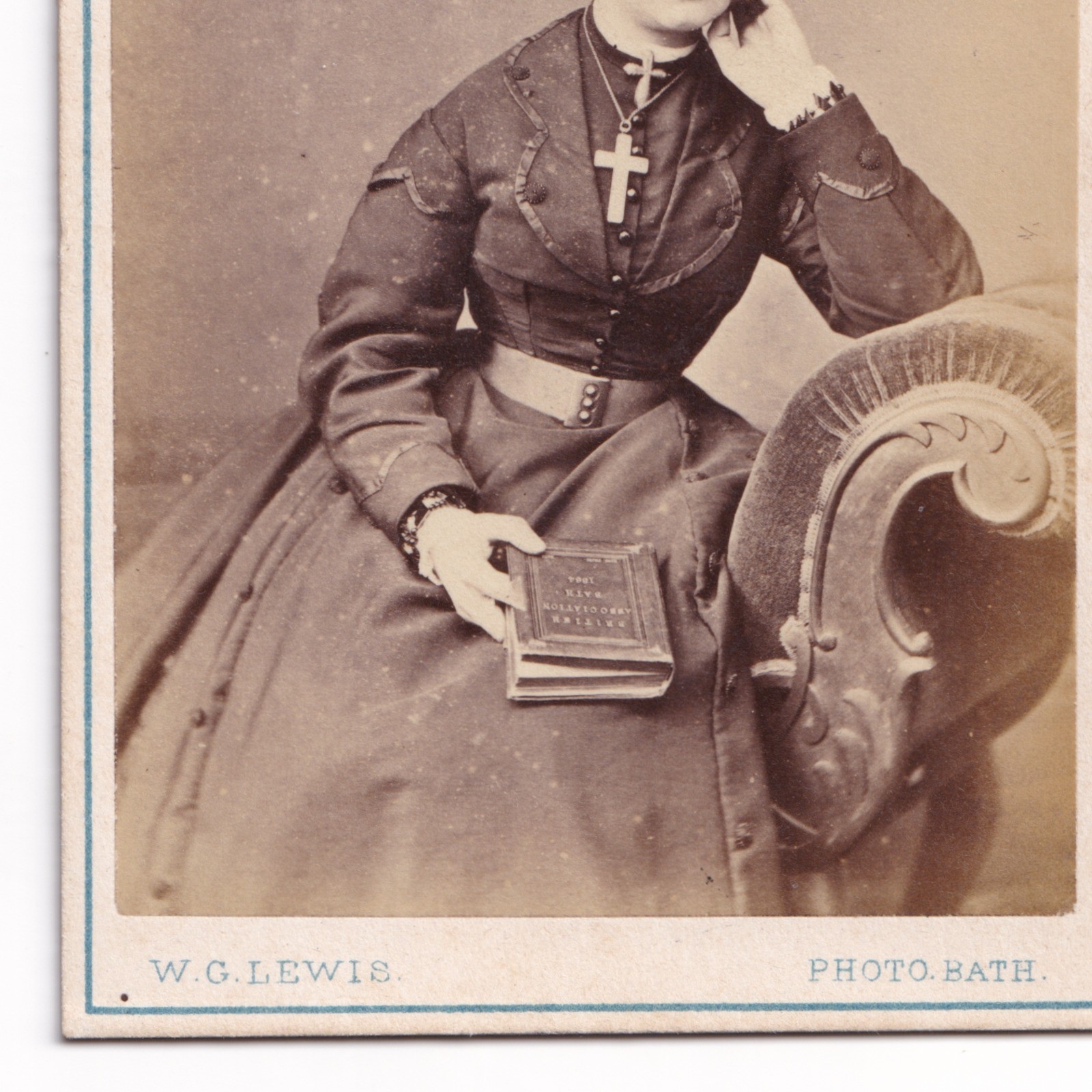 CDV: CDV, Woman Wearing Large Cross, Holding BRITISH ASSOCIATION BATH Book. W.G Lewis: catalogue image 7