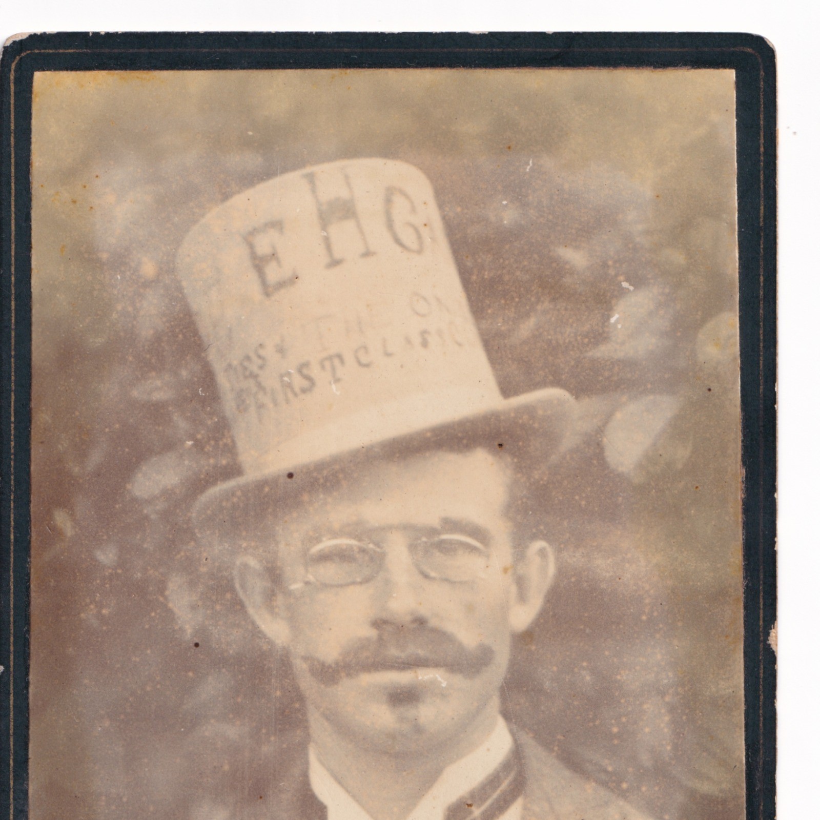 CDV: UNSOLVED CDV: Man in Promotional or Novelty Top Hat. EHG, First Class.: catalogue image 9