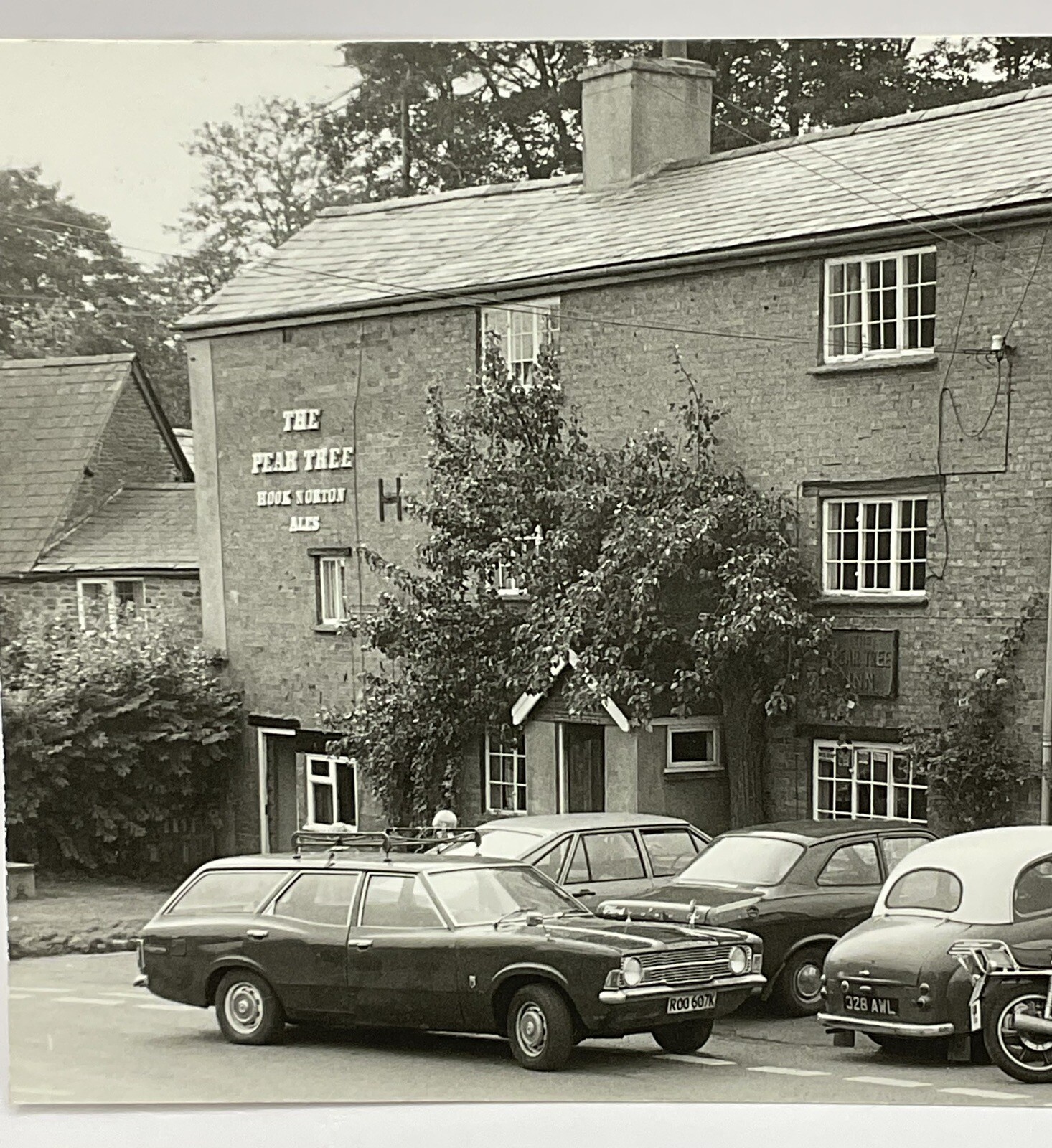 Photograph: Photograph, Pear Tree Pub, Hook Norton, Classic Cars Parked Outside.: catalogue image 4