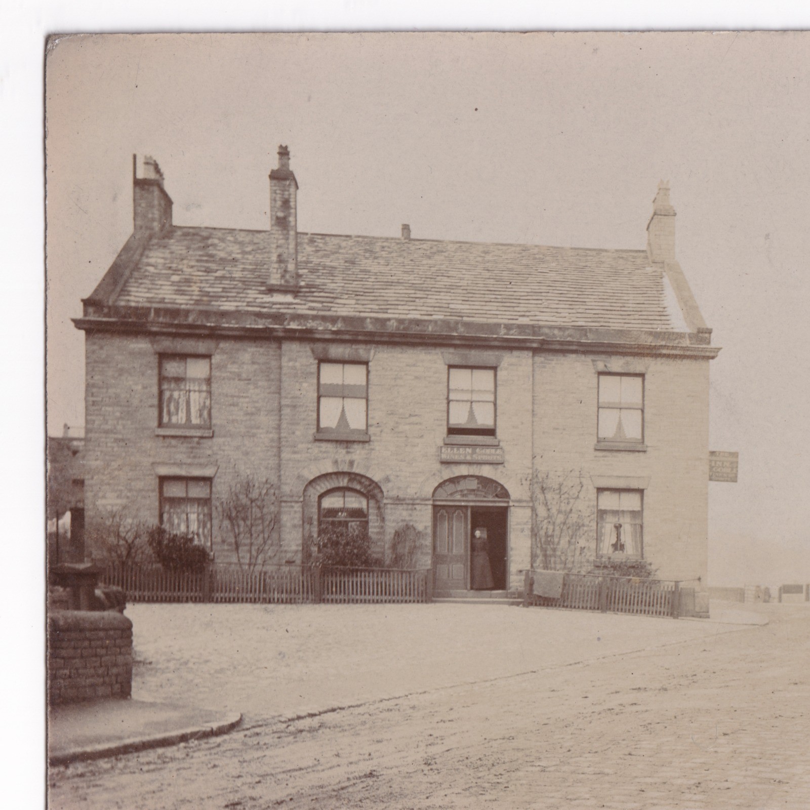 Postcard: Postcard: Low Leighton, Derbyshire, Pub. Real Photograph.: catalogue image 10