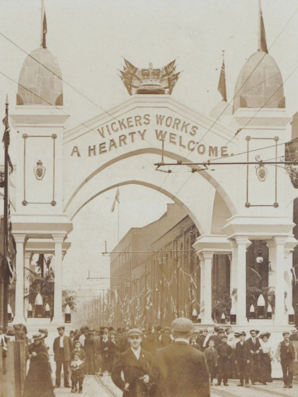 Postcard: Postcard, Vickers Works Arch, Sheffield, Animated Real Photograph.: catalogue image 3
